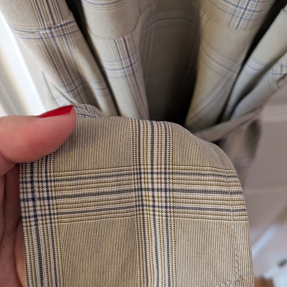 Plus-Size Dress Taupe Colour Sleeveless Button-Up Collar Checkered/Plaid Pattern - Picture 7 of 12